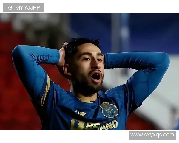 塞维利亚主帅透露球队将引进新前锋，力争争夺欧冠资格