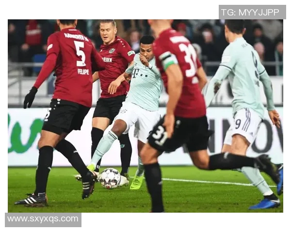 马格德堡与深圳的足球对决展现两队实力与风格的精彩碰撞